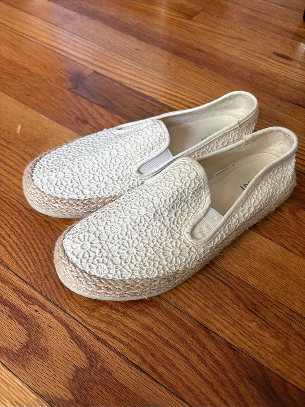 Spritz Cream Crochet Espadrille Slip-On Flats